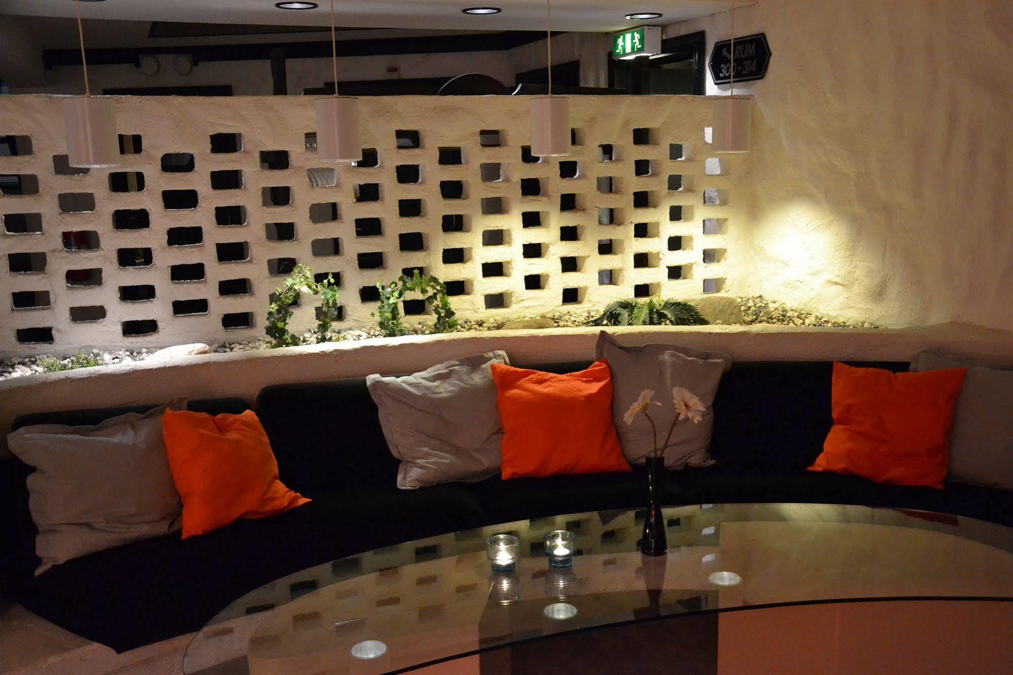 Hotel Smaland 스킬링가레드 외부 사진